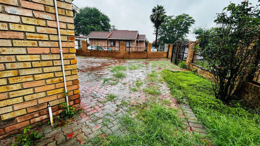 3 Bedroom Property for Sale in Rustenburg North North West